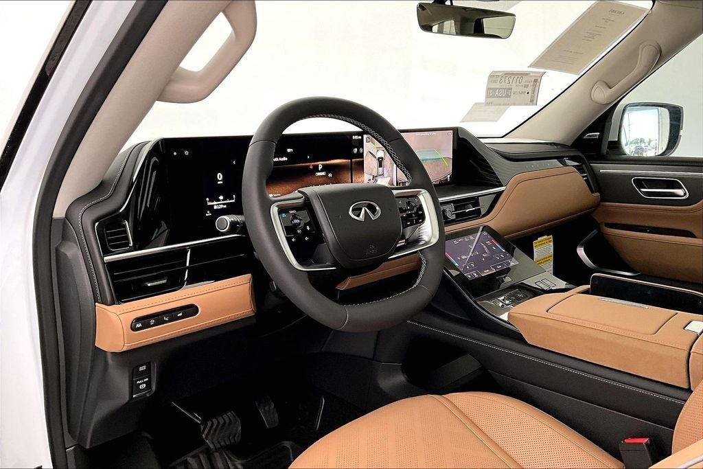 2026 INFINITI QX80 LUXE