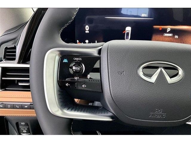 2026 INFINITI QX80 LUXE