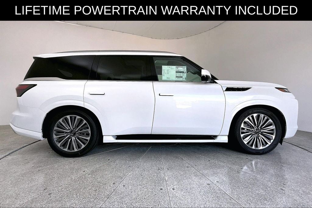 2027 INFINITI QX80 LUXE