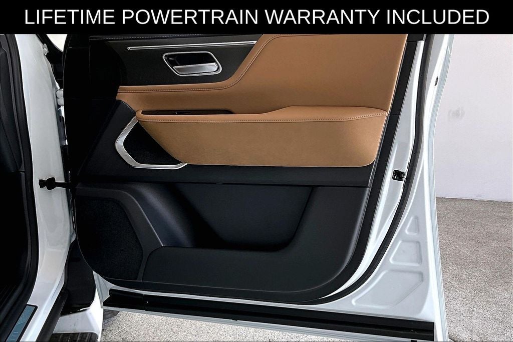 2027 INFINITI QX80 LUXE