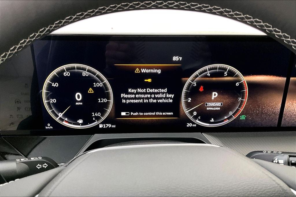 2026 INFINITI QX80 LUXE