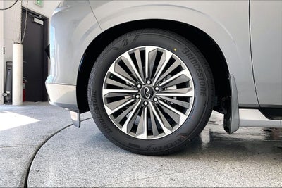 2026 INFINITI QX80 LUXE