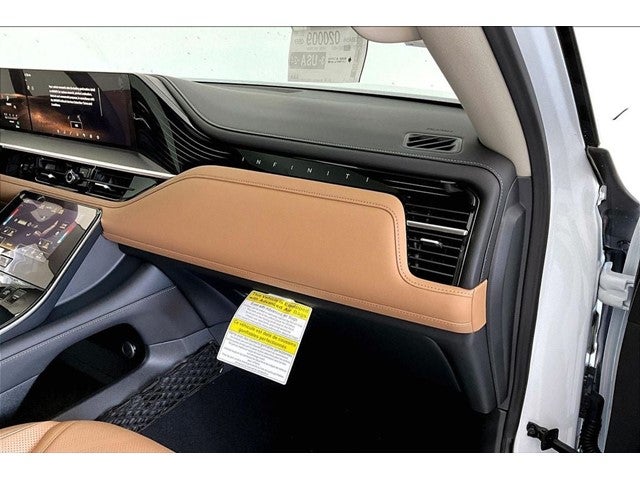 2027 INFINITI QX80 LUXE