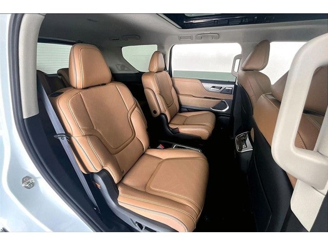2027 INFINITI QX80 LUXE