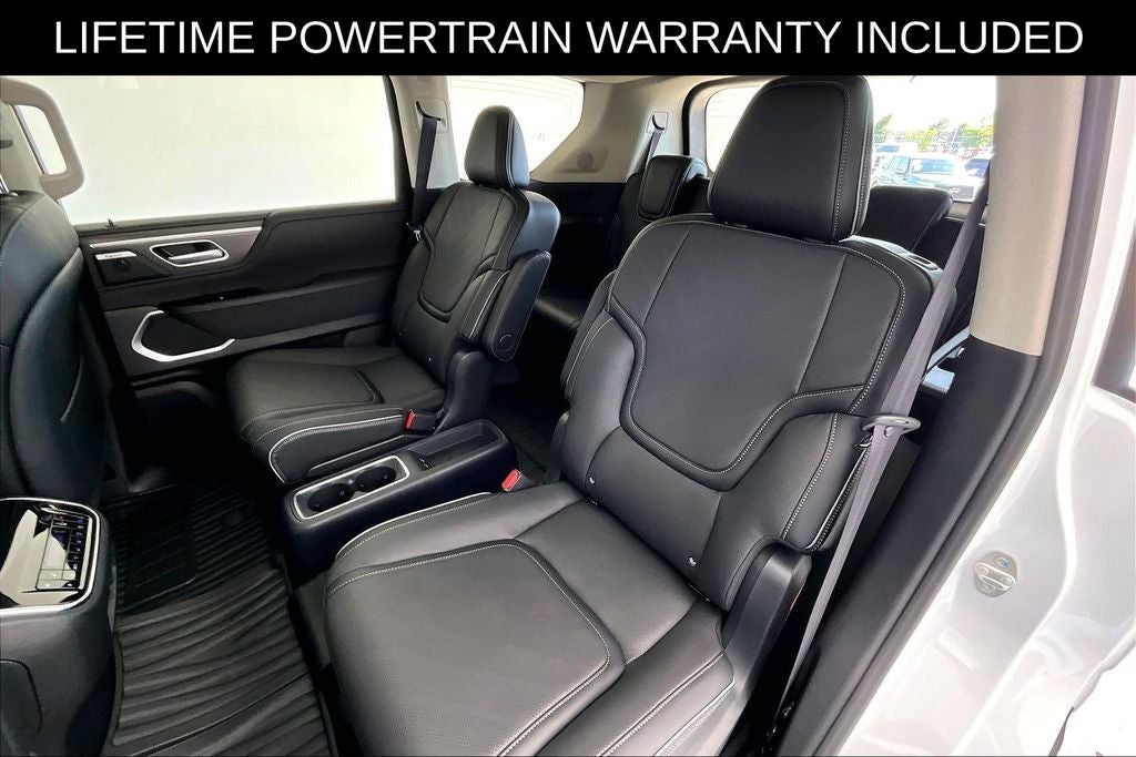 2026 INFINITI QX80 LUXE