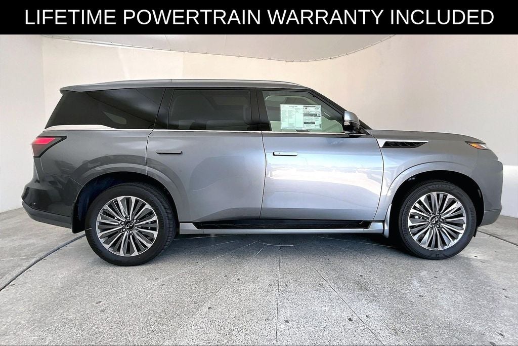 2027 INFINITI QX80 LUXE