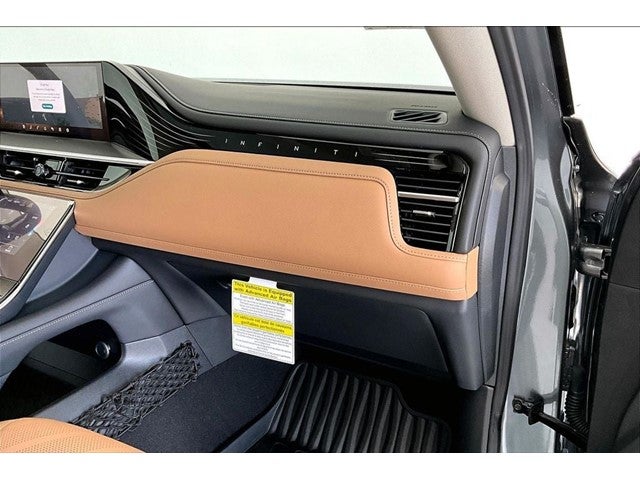 2027 INFINITI QX80 LUXE