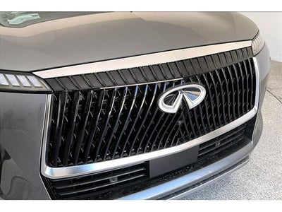 2027 INFINITI QX80 LUXE