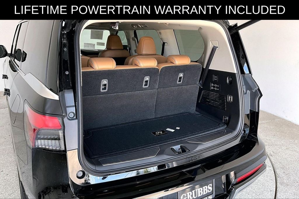 2027 INFINITI QX80 LUXE