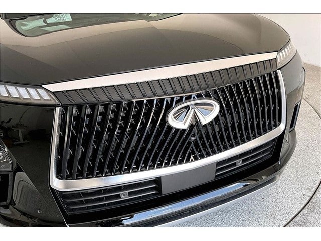 2027 INFINITI QX80 LUXE