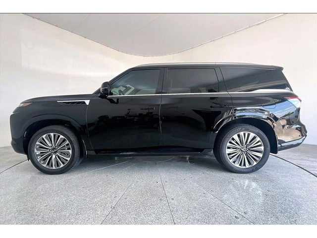 2027 INFINITI QX80 LUXE