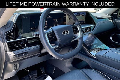 2025 INFINITI QX80 LUXE
