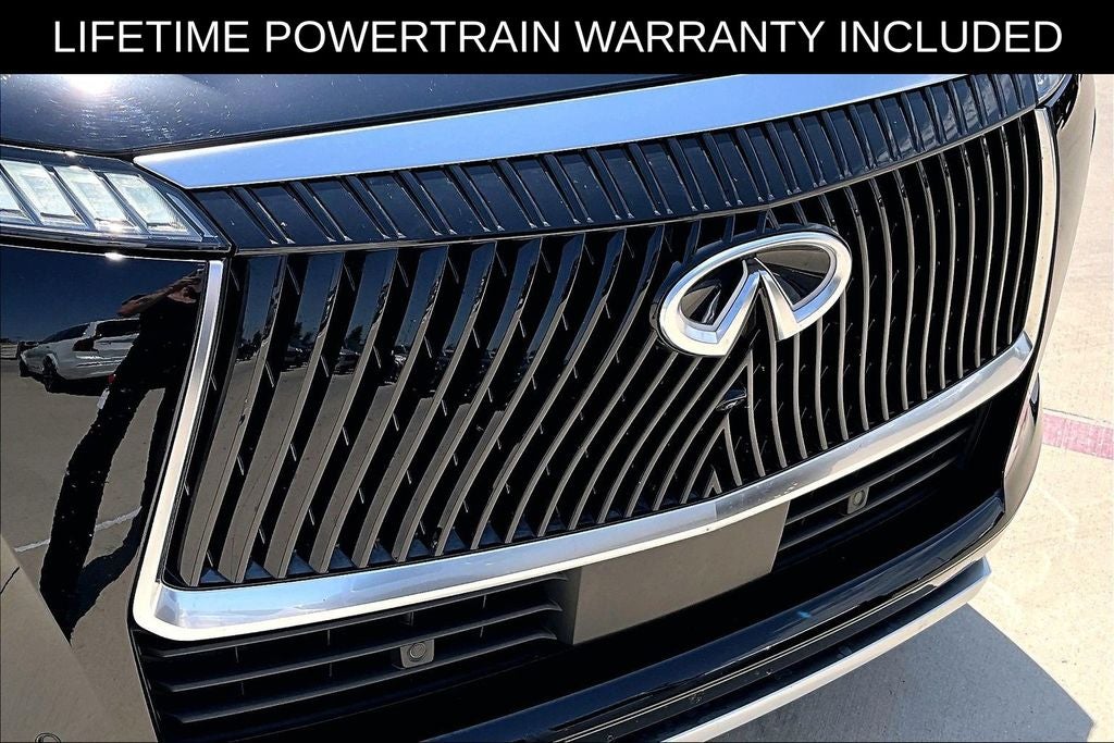 2025 INFINITI QX80 LUXE