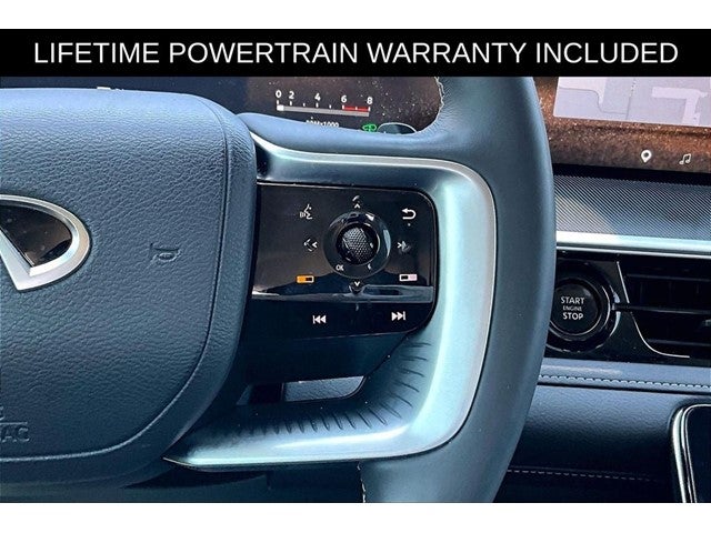 2025 INFINITI QX80 LUXE