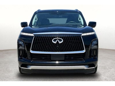 2025 INFINITI QX80 LUXE