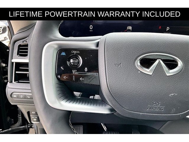 2025 INFINITI QX80 LUXE