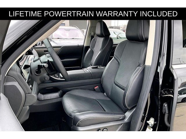 2025 INFINITI QX80 LUXE