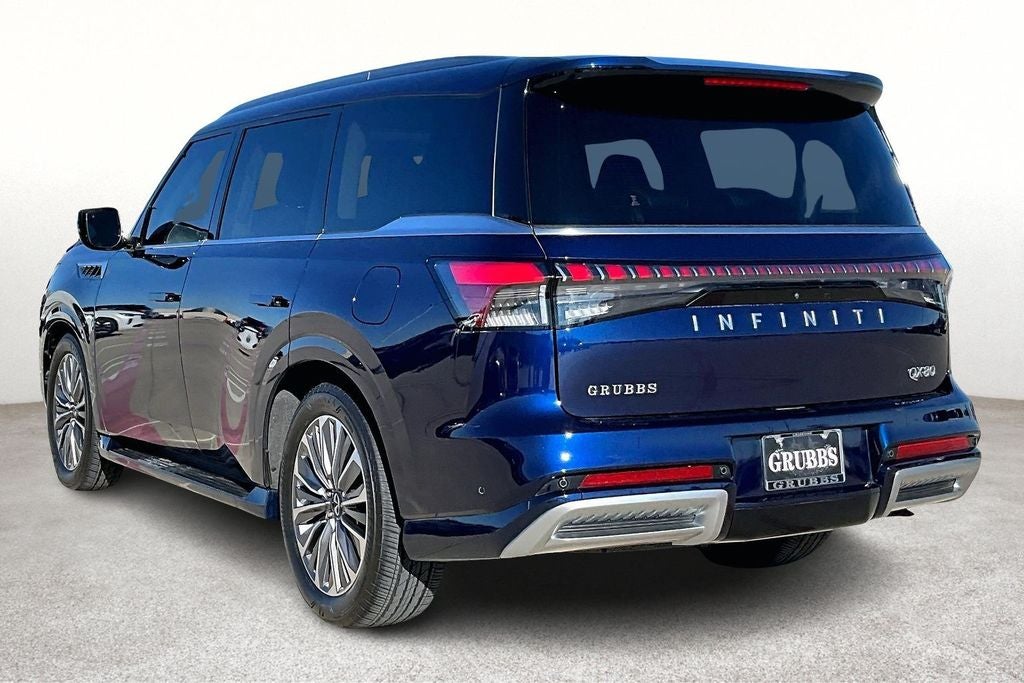 2025 INFINITI QX80 LUXE
