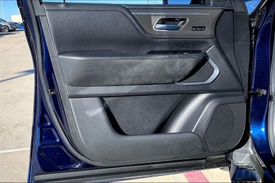 2025 INFINITI QX80 LUXE