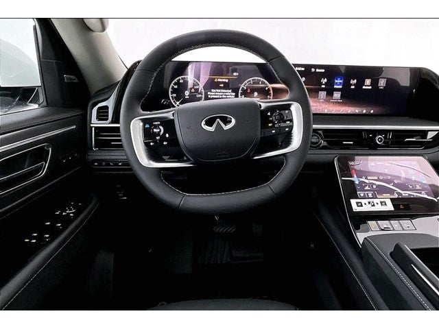 2027 INFINITI QX80 LUXE