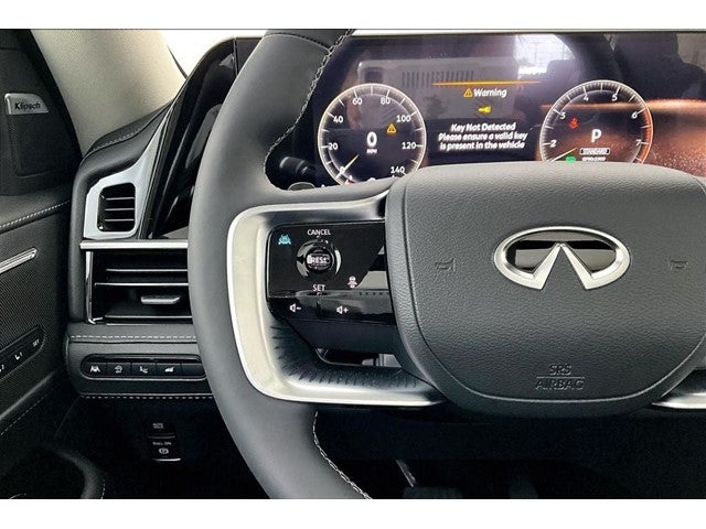 2027 INFINITI QX80 LUXE