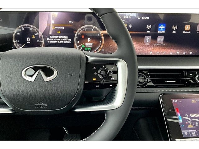 2027 INFINITI QX80 LUXE