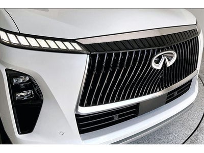 2027 INFINITI QX80 LUXE