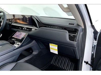 2027 INFINITI QX80 LUXE