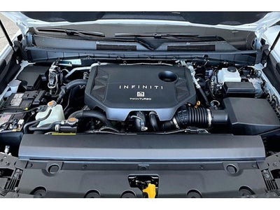 2027 INFINITI QX80 LUXE
