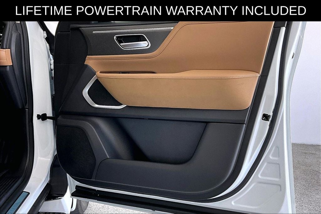 2027 INFINITI QX80 LUXE