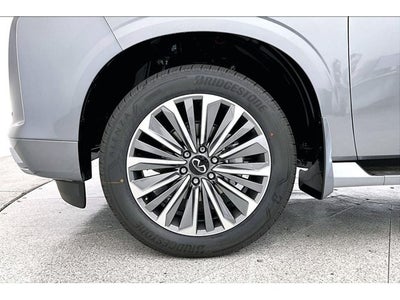 2027 INFINITI QX80 LUXE