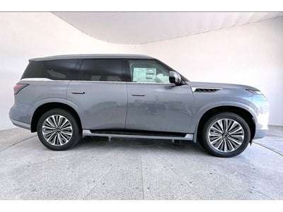 2027 INFINITI QX80 LUXE