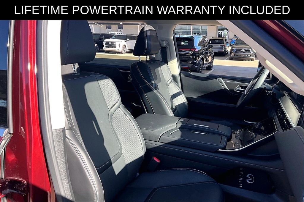 2025 INFINITI QX80 LUXE
