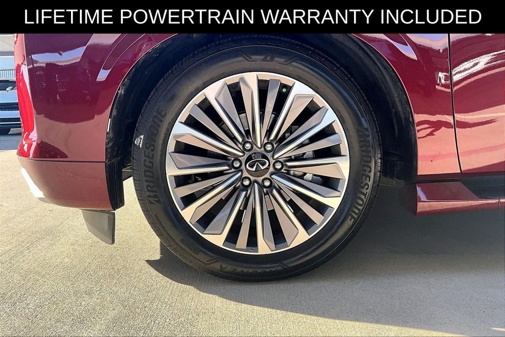 2025 INFINITI QX80 LUXE