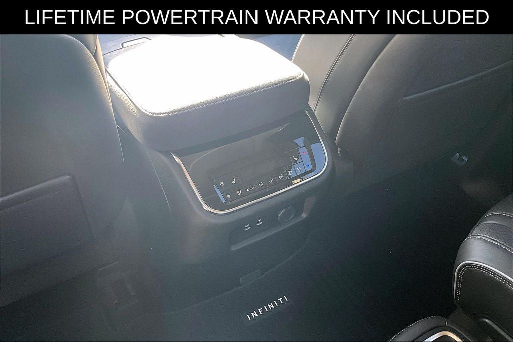 2025 INFINITI QX80 LUXE