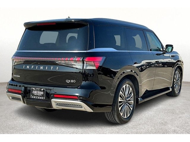 2025 INFINITI QX80 LUXE