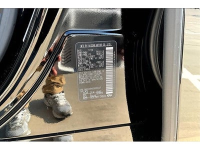 2025 INFINITI QX80 LUXE