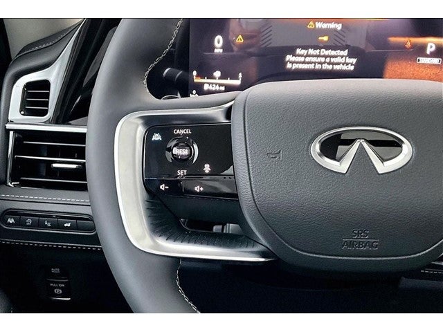 2027 INFINITI QX80 LUXE