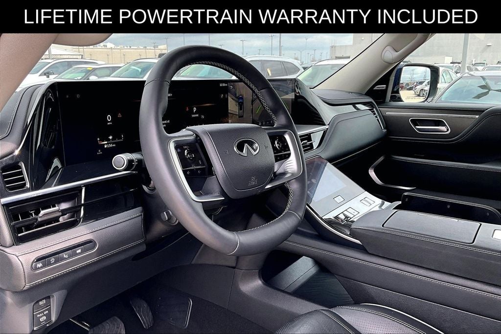 2025 INFINITI QX80 LUXE