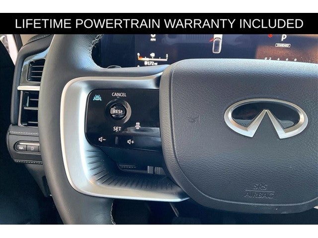 2025 INFINITI QX80 LUXE