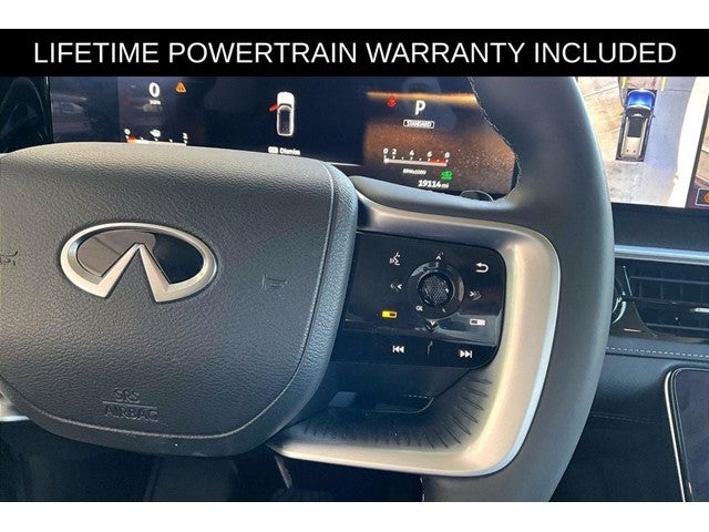 2025 INFINITI QX80 LUXE