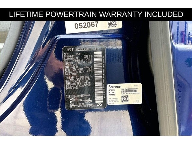 2025 INFINITI QX80 LUXE