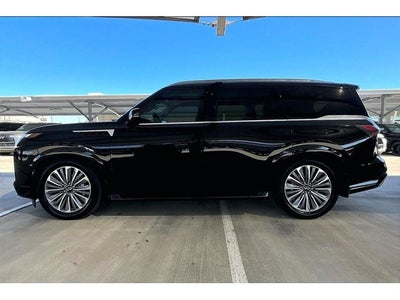 2026 INFINITI QX80 LUXE