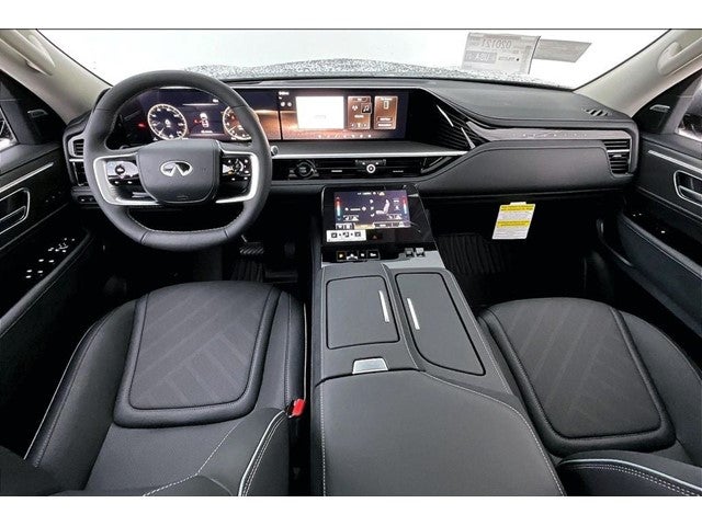 2027 INFINITI QX80 LUXE