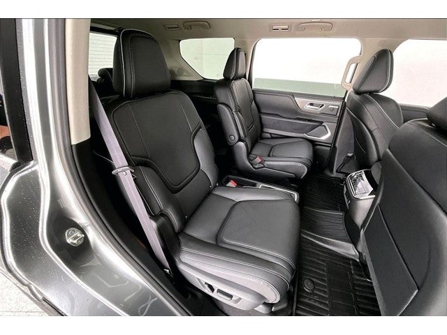 2027 INFINITI QX80 LUXE
