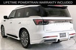 2027 INFINITI QX80 LUXE
