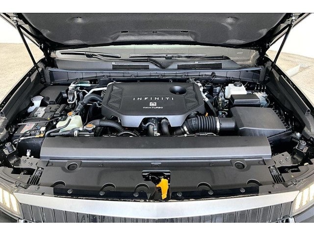 2027 INFINITI QX80 LUXE