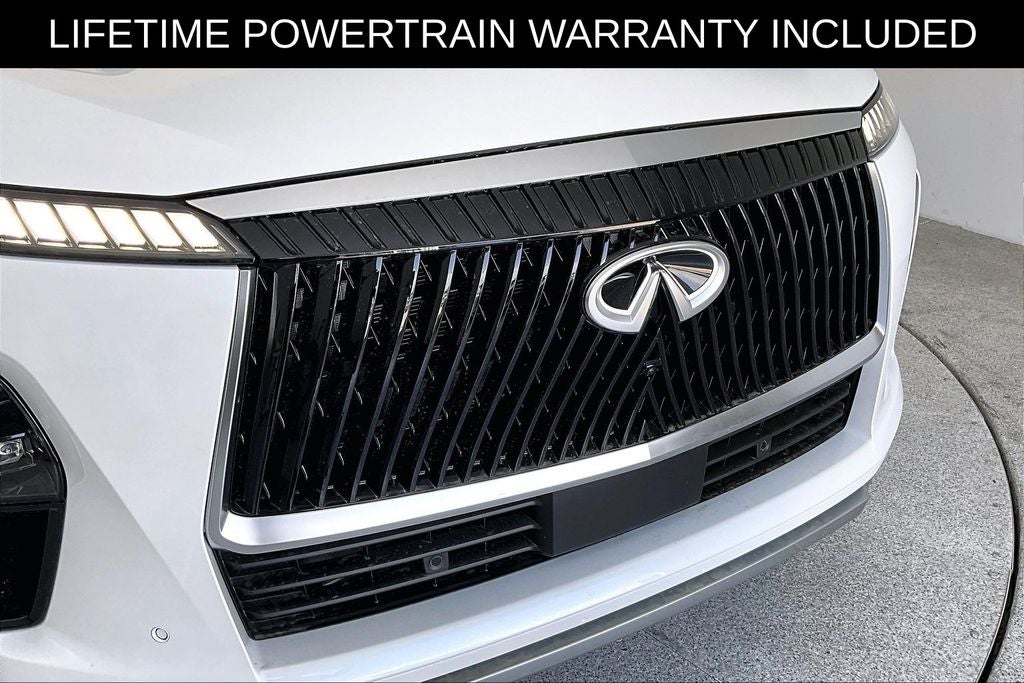 2027 INFINITI QX80 LUXE