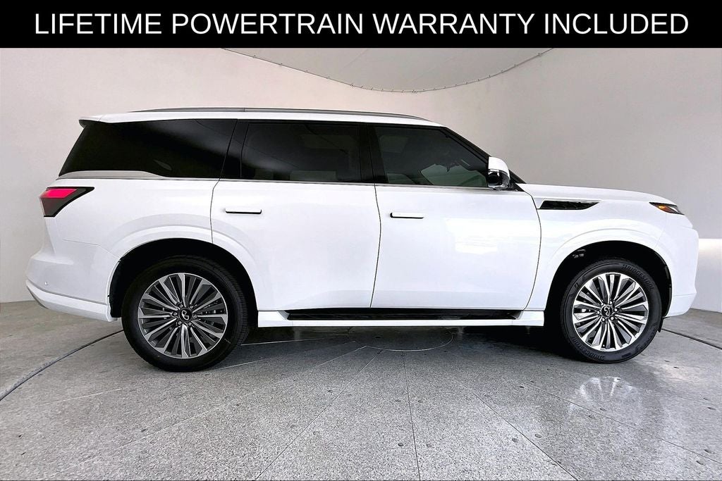 2027 INFINITI QX80 LUXE