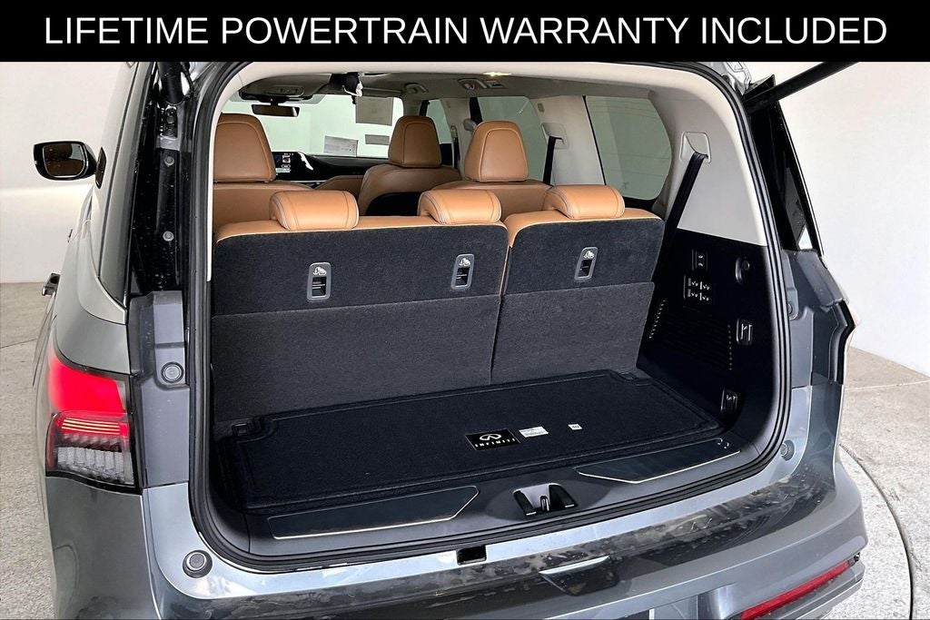 2027 INFINITI QX80 LUXE